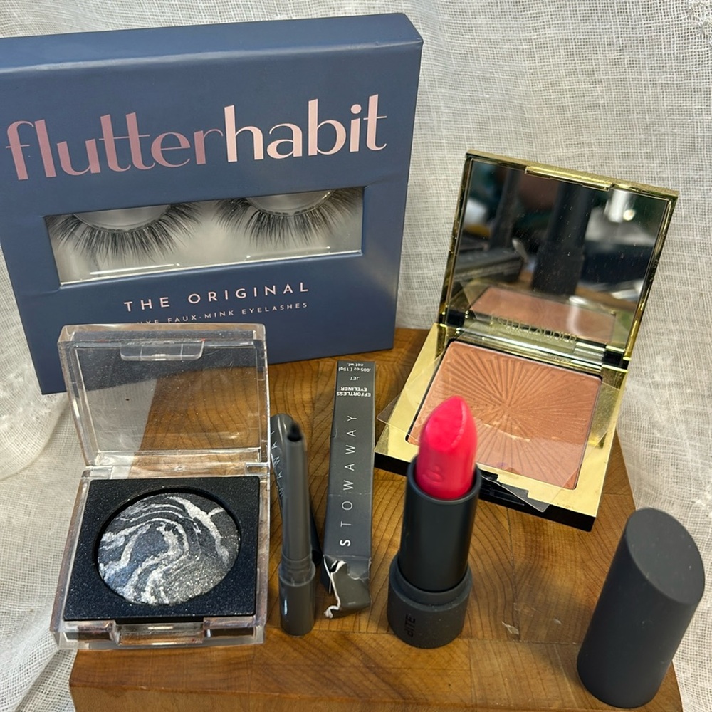 NWT Bundle of Bite, Estee Lauder, Stowaway, Jesse’s Girl, and eye lashes